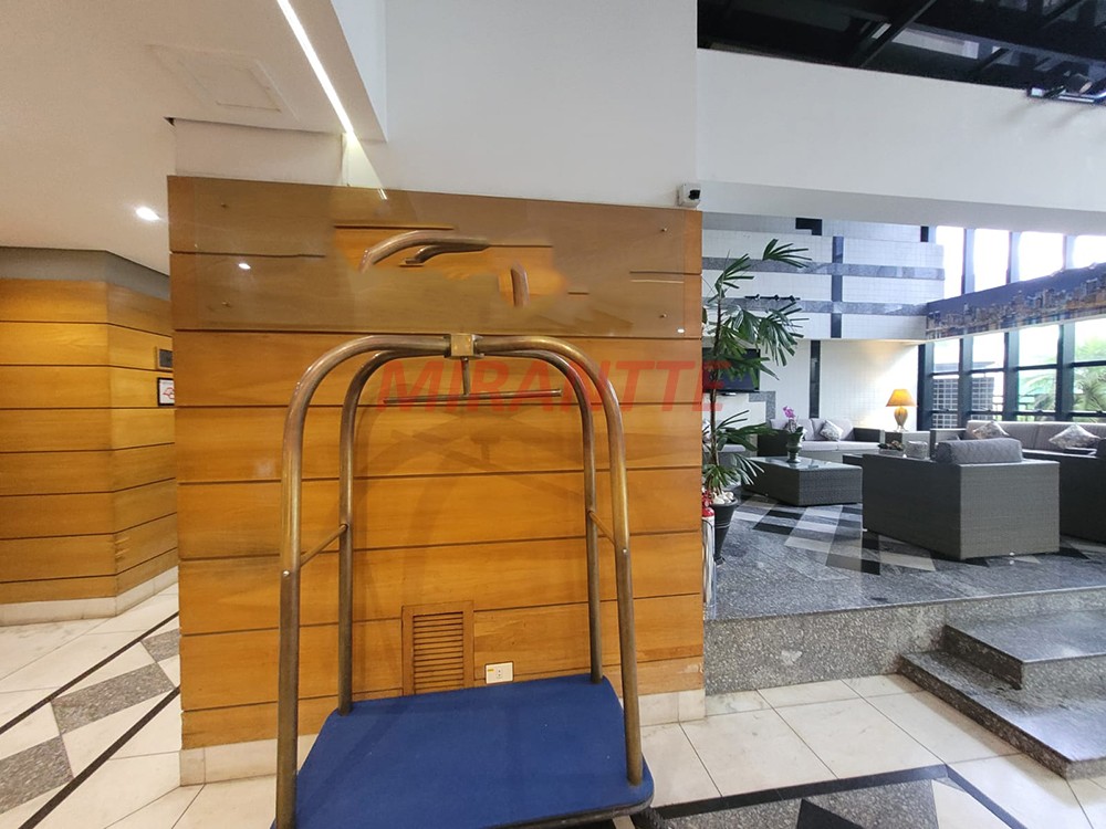 Apartamento de 50m² com 2 quartos em Santana