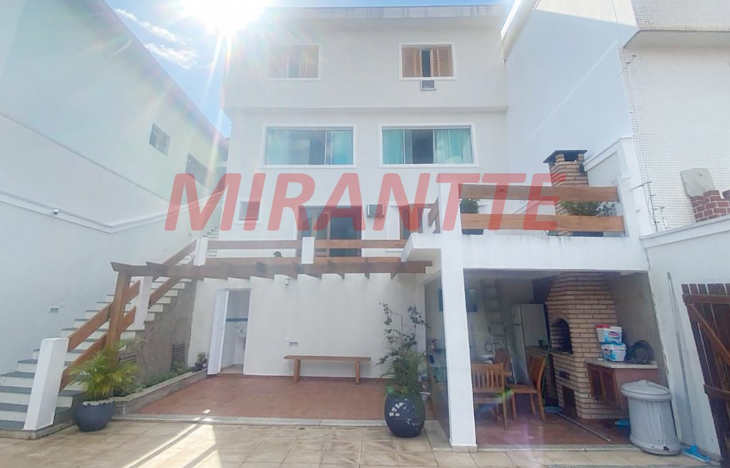 Sobrado de 254m² com 3 quartos em Jardim São Paulo