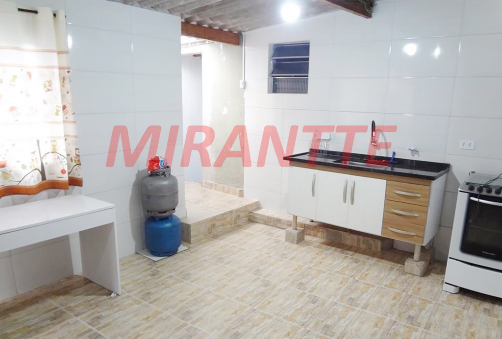 Sobrado de 125m² com 4 quartos em Jardim Rincão