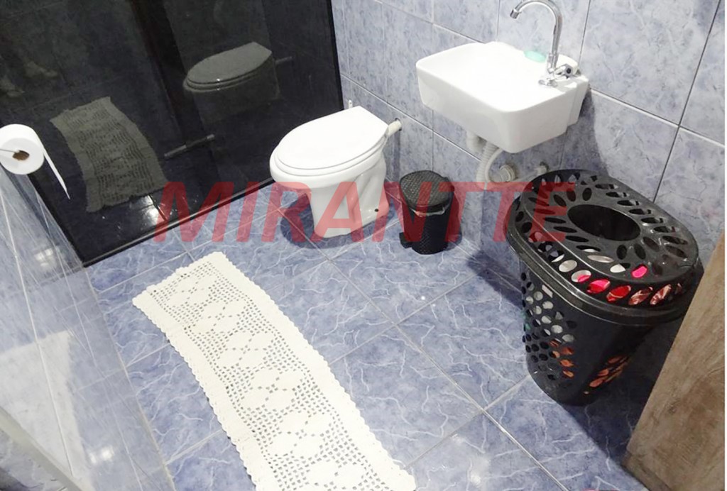 Sobrado de 125m² com 4 quartos em Jardim Rincão