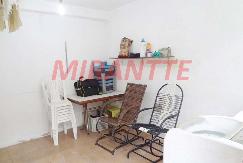 Sobrado de 125m² com 4 quartos em Jardim Rincão