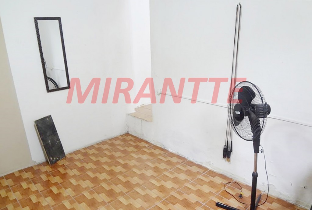 Sobrado de 125m² com 4 quartos em Jardim Rincão