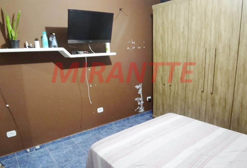 Sobrado de 125m² com 4 quartos em Jardim Rincão