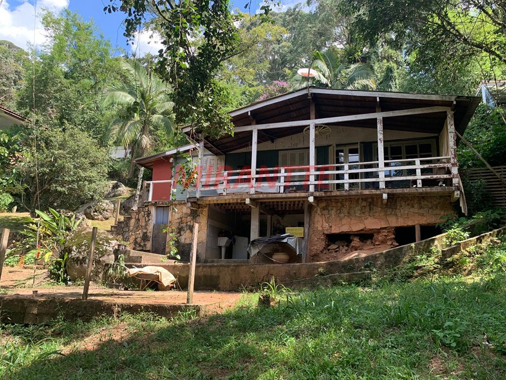 Casa terrea de 130m² com 3 quartos em Serra da Cantareira