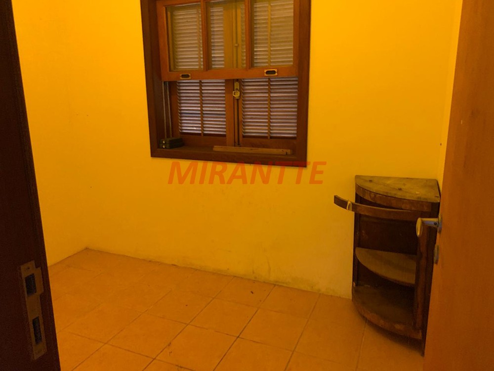 Sobrado de 364m² com 4 quartos em Serra da Cantareira