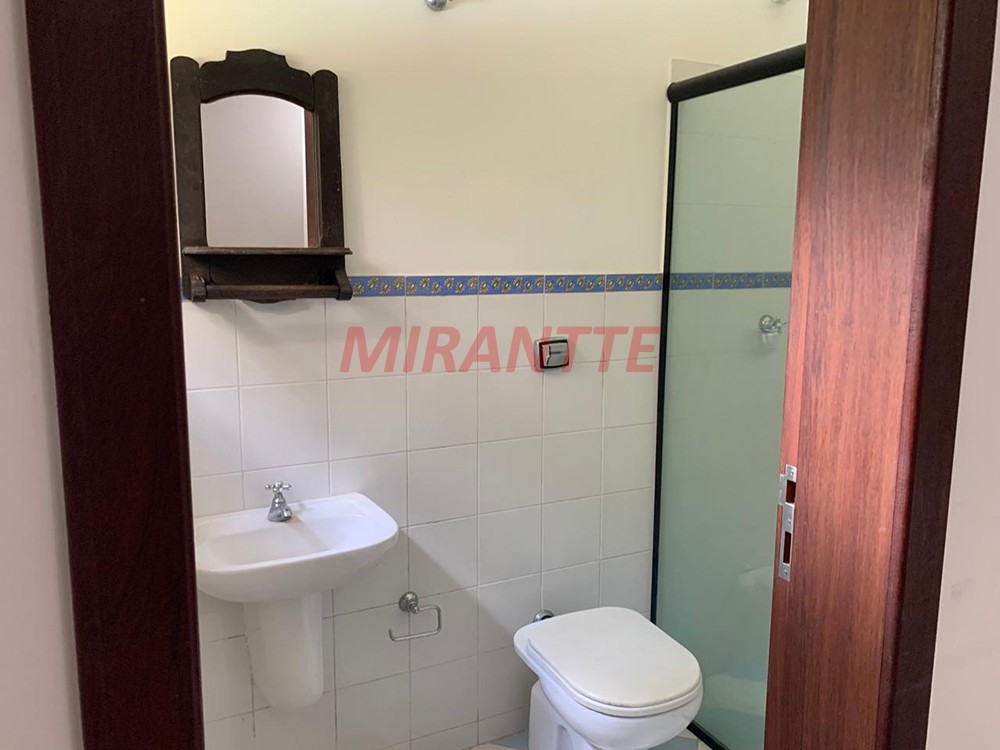 Sobrado de 364m² com 4 quartos em Serra da Cantareira
