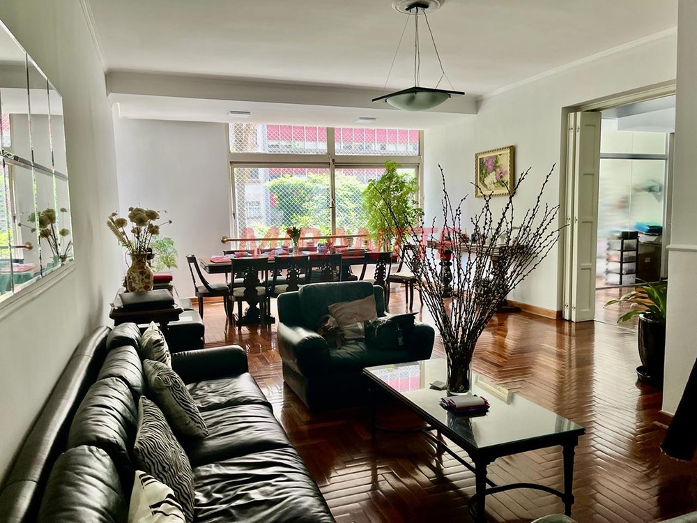 Apartamento de 315m² com 4 quartos em República