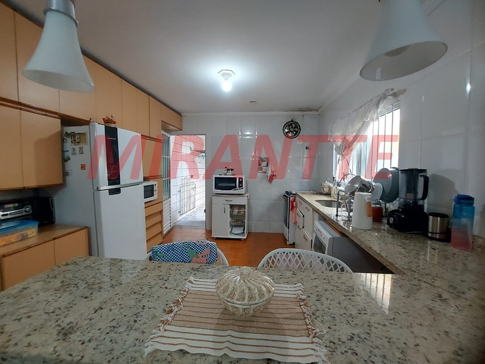 Sobrado de 190m² com 3 quartos em Imirim
