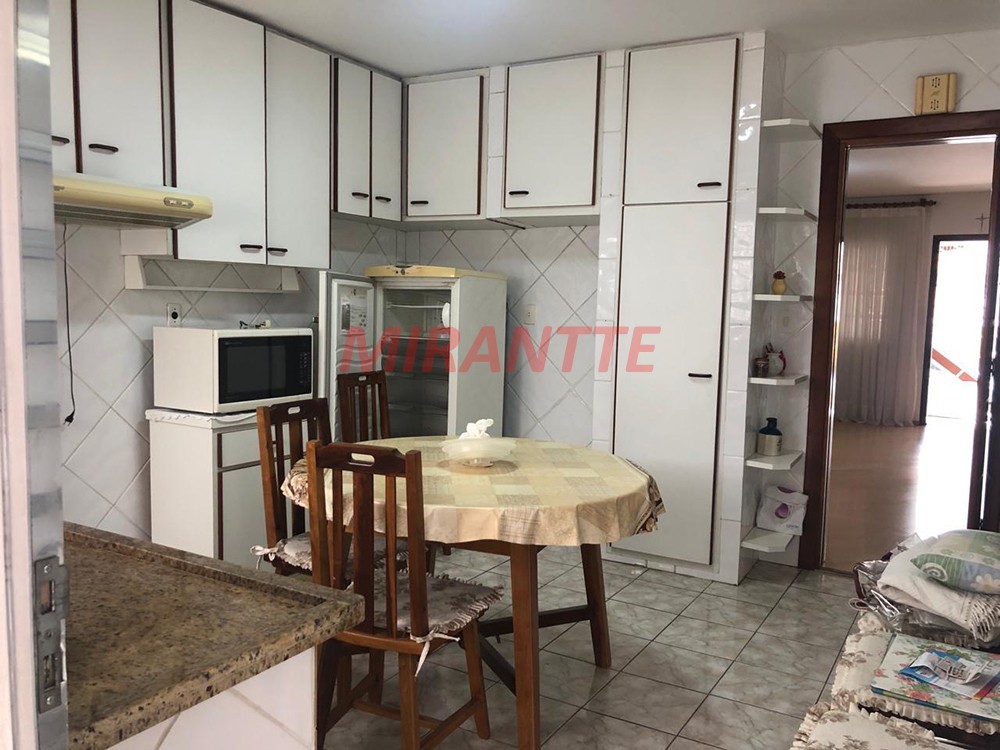 Sobrado de 99m² com 2 quartos em Santana