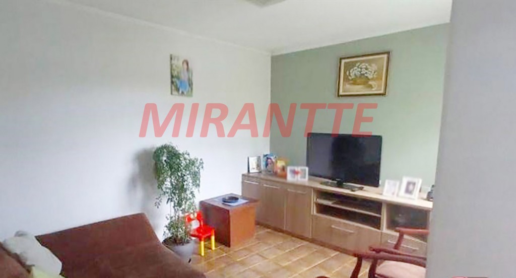 Comercial de 380m² com 5 quartos em Vila Cavaton