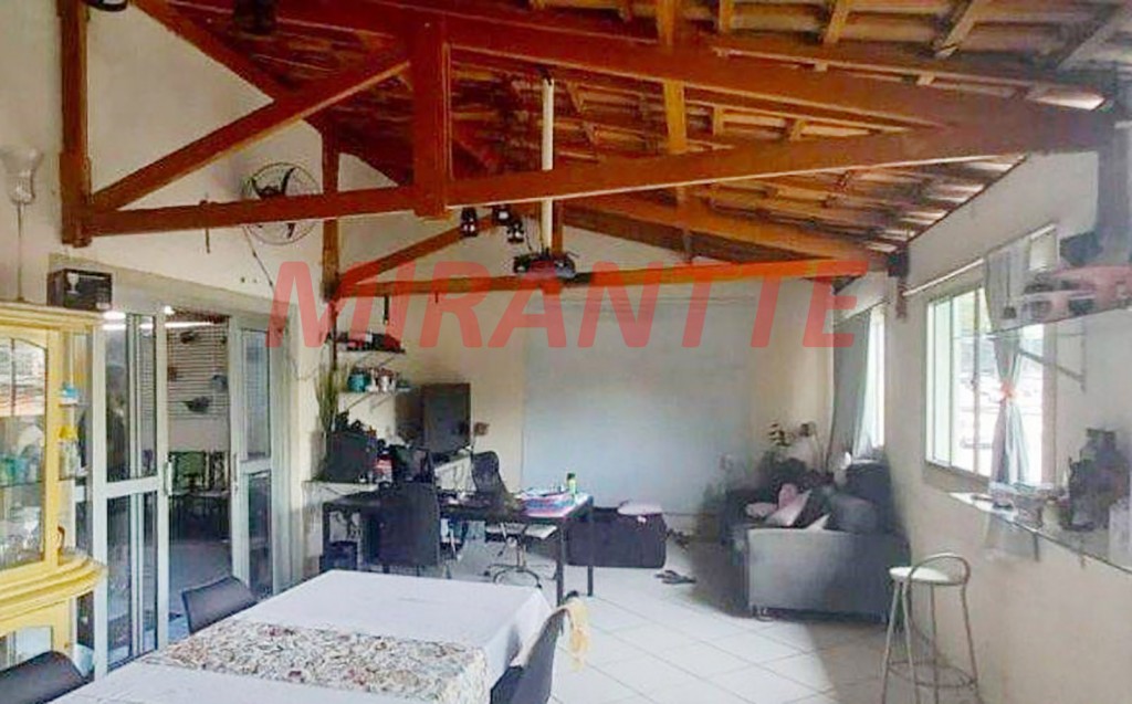 Comercial de 380m² com 5 quartos em Vila Cavaton
