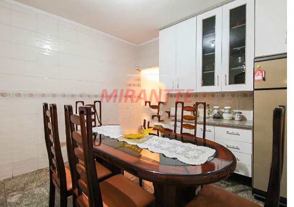 Sobrado de 110m² com 2 quartos em Belém