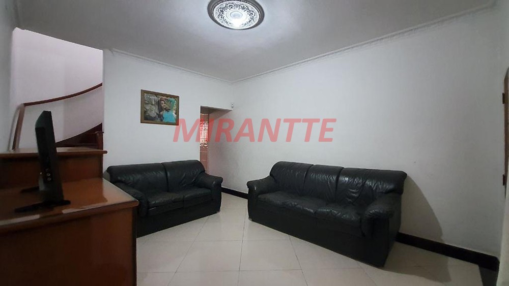 Sobrado de 110m² com 2 quartos em Belém