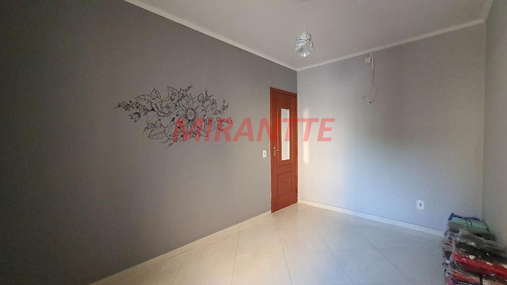 Sobrado de 110m² com 2 quartos em Belém