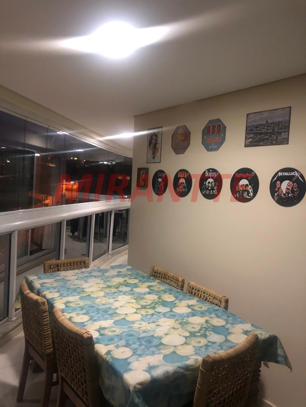 Apartamento de 160m² com 3 quartos em Santa Terezinha