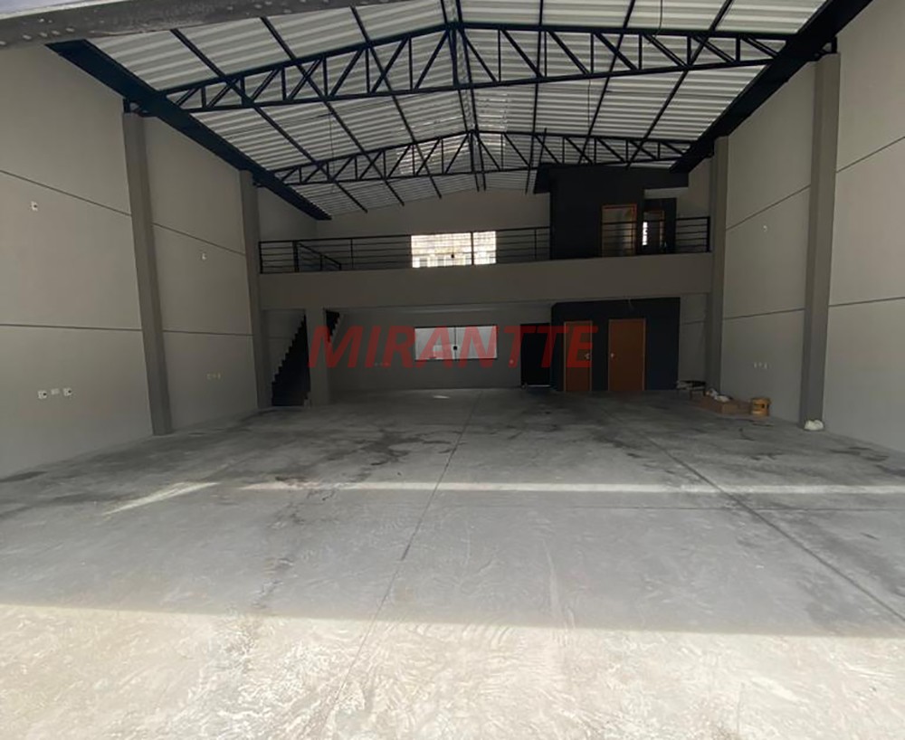 Galpao de 252m² em Vila Galvão