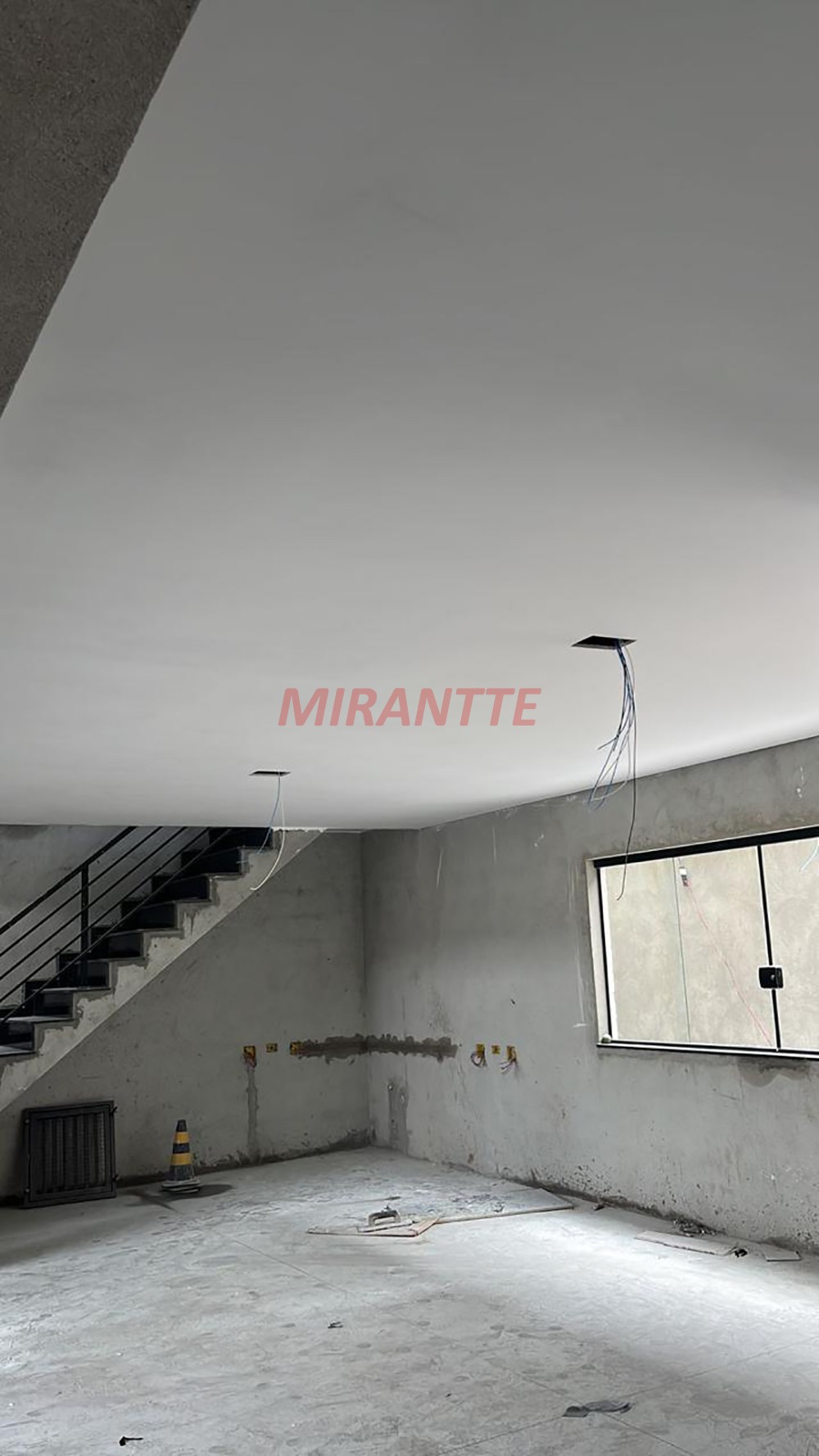 Galpao de 252m² em Vila Galvão