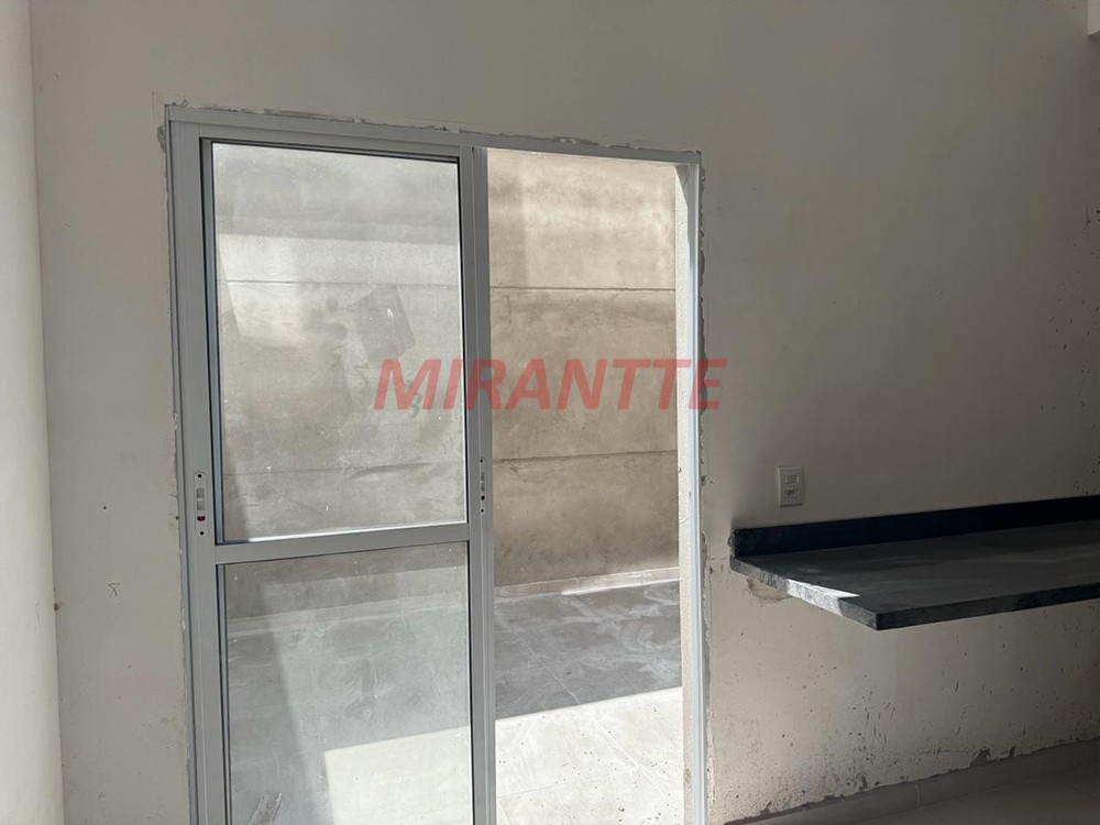 Sobrado de 145m² com 3 quartos em Santa Teresinha