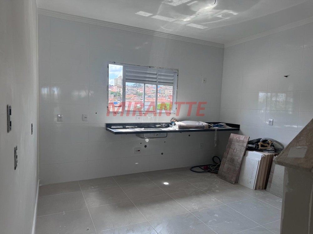 Sobrado de 145m² com 3 quartos em Santa Teresinha