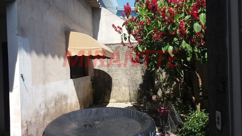 Sobrado de 200m² com 3 quartos em Parque Continental