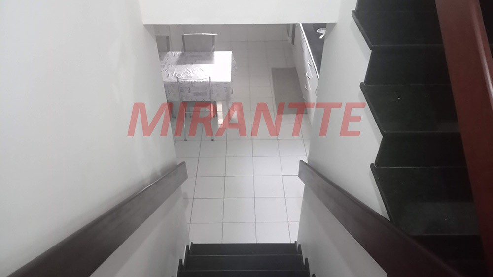Sobrado de 200m² com 3 quartos em Parque Continental
