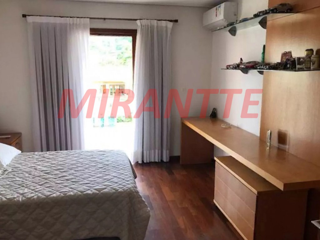 Casa terrea de 950m² com 4 quartos em Aldeia da Serra