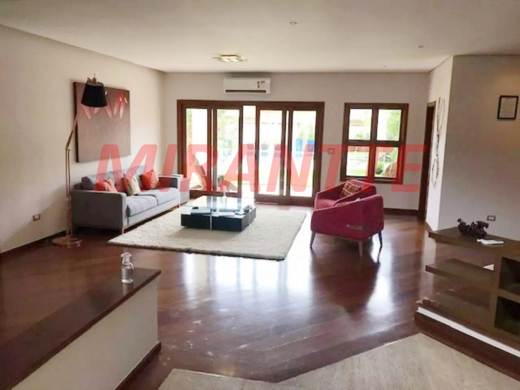 Casa terrea de 950m² com 4 quartos em Aldeia da Serra