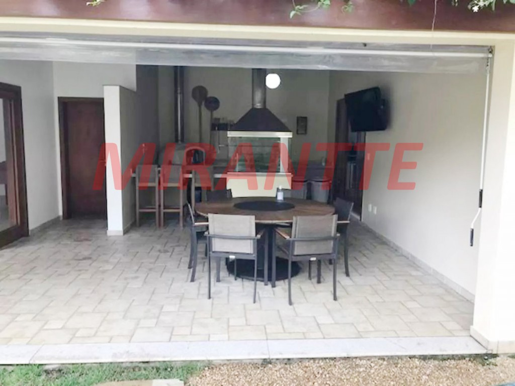 Casa terrea de 950m² com 4 quartos em Aldeia da Serra
