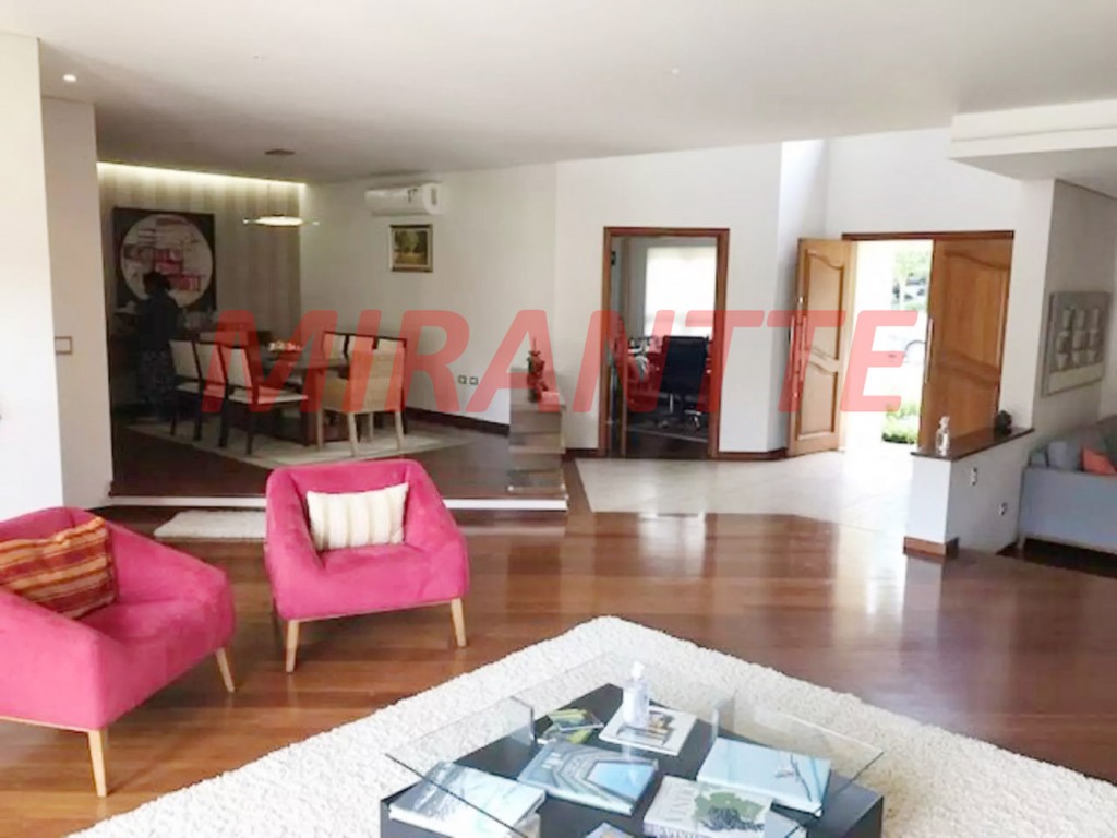 Casa terrea de 950m² com 4 quartos em Aldeia da Serra