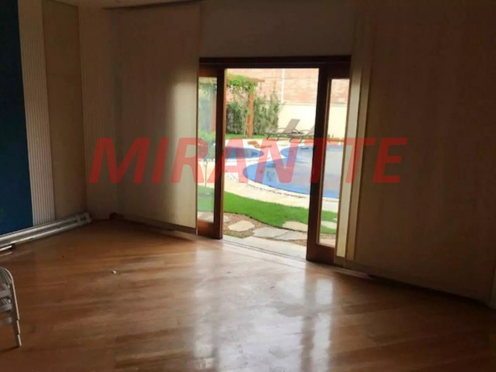 Casa terrea de 950m² com 4 quartos em Aldeia da Serra