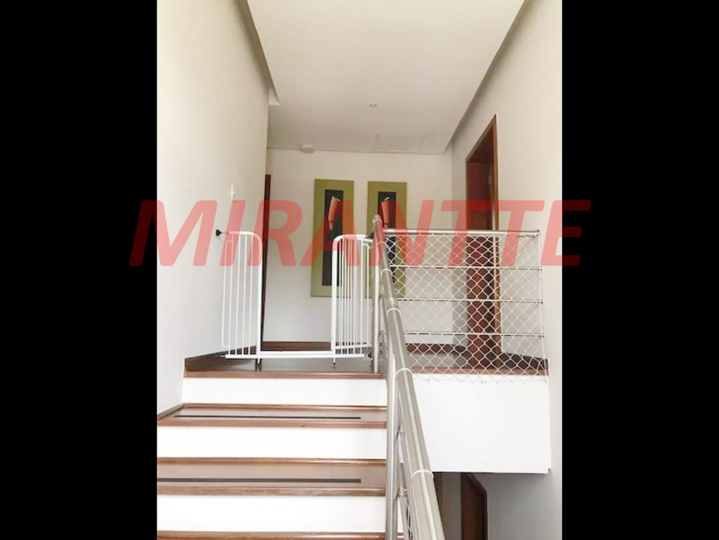 Casa terrea de 950m² com 4 quartos em Aldeia da Serra