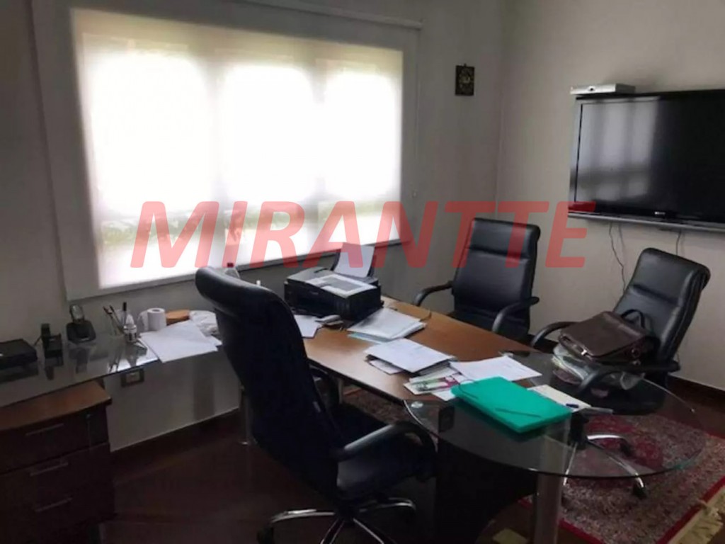 Casa terrea de 950m² com 4 quartos em Aldeia da Serra