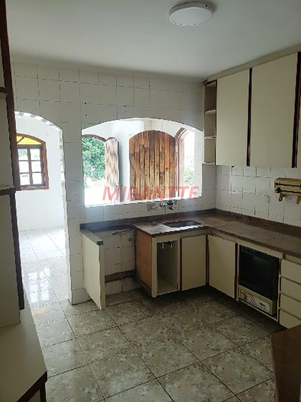Sobrado de 213m² com 4 quartos em Vila Irmaos Arnoni