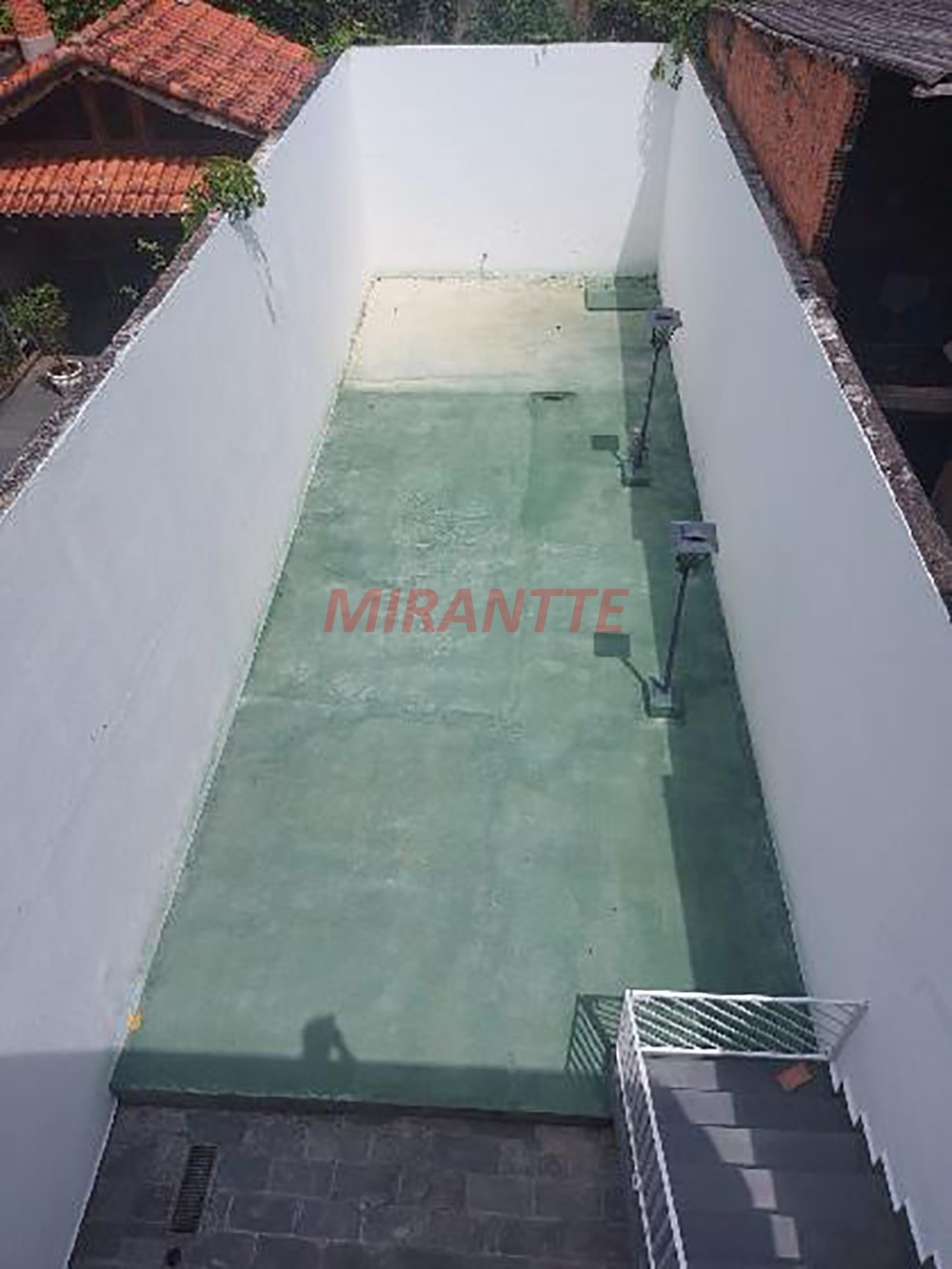 Sobrado de 213m² com 4 quartos em Vila Irmaos Arnoni