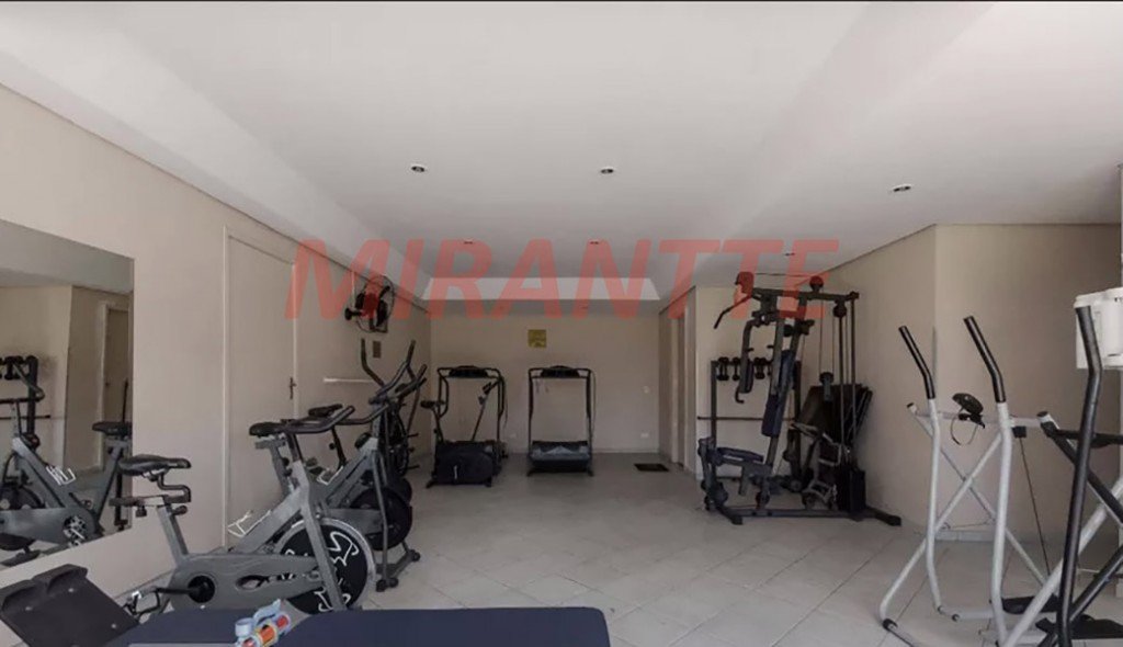 Apartamento de 60m² com 2 quartos em Santana