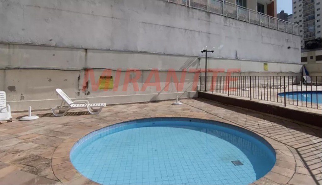 Apartamento de 60m² com 2 quartos em Santana