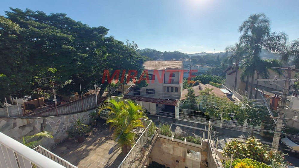 Sobrado de 249m² com 3 quartos em Tremembe