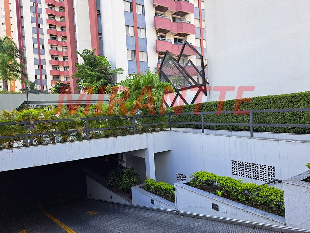 Apartamento de 140m² com 6 quartos em Santana