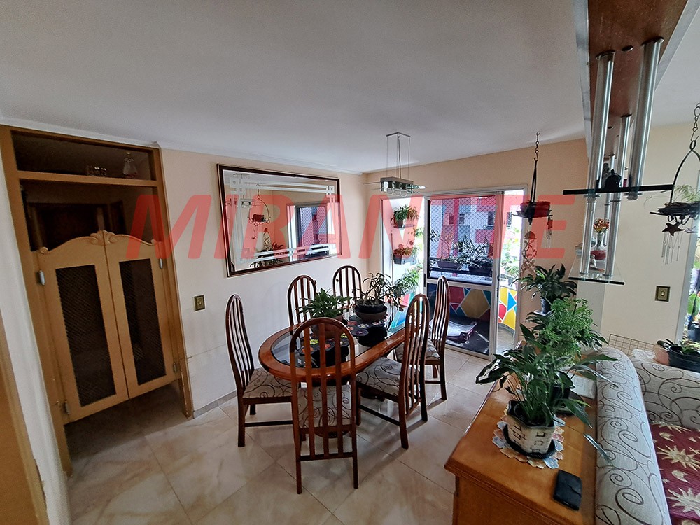 Apartamento de 140m² com 6 quartos em Santana