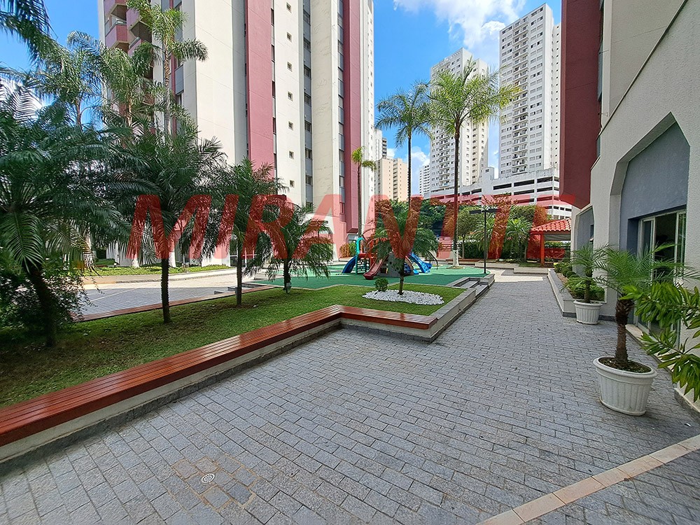 Apartamento de 140m² com 6 quartos em Santana