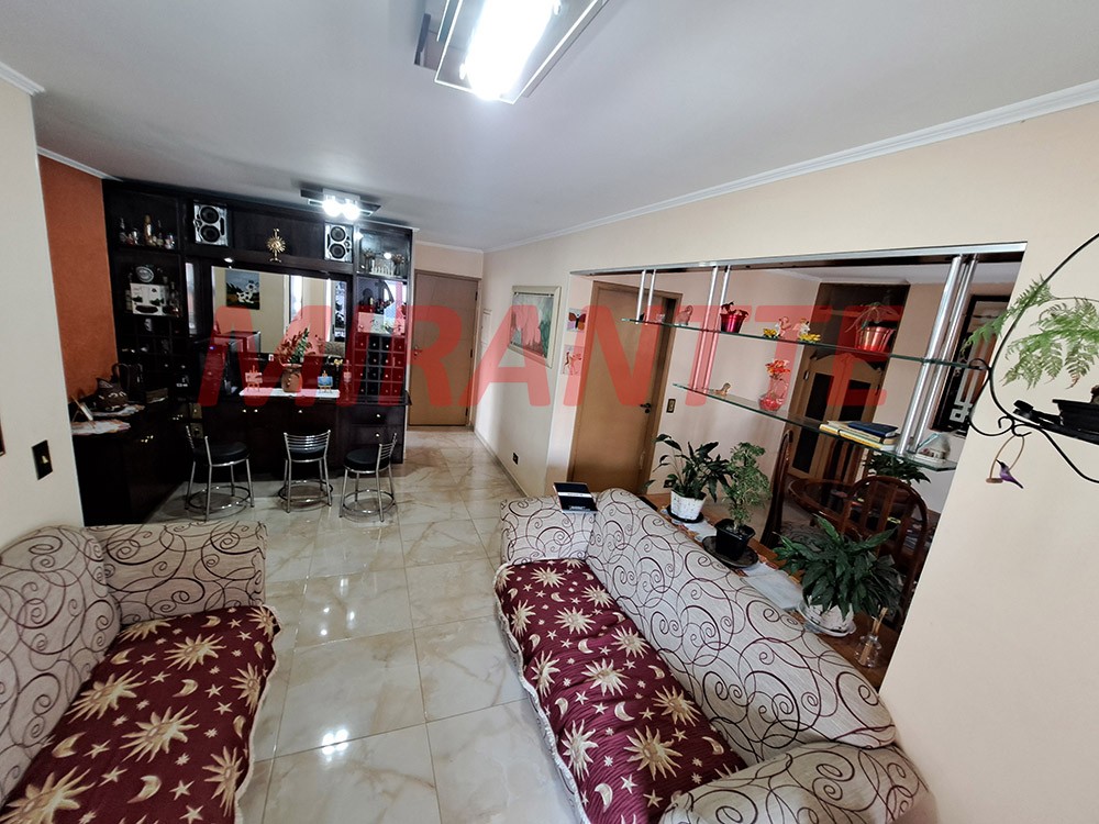 Apartamento de 140m² com 6 quartos em Santana