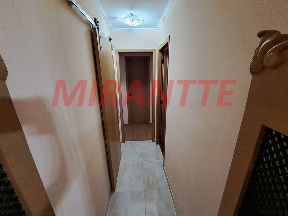 Apartamento de 140m² com 6 quartos em Santana