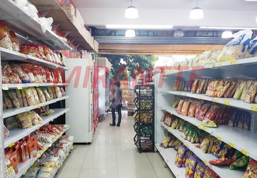 Comercial de 250m² em Santana