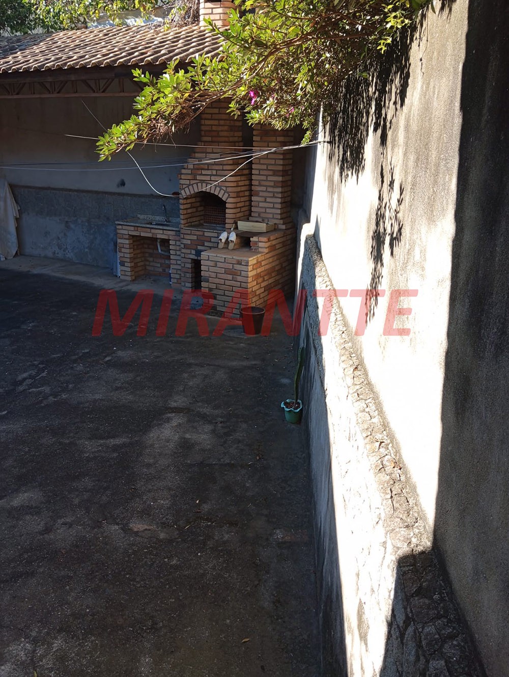 Casa terrea de 150m² com 2 quartos em Tremembe