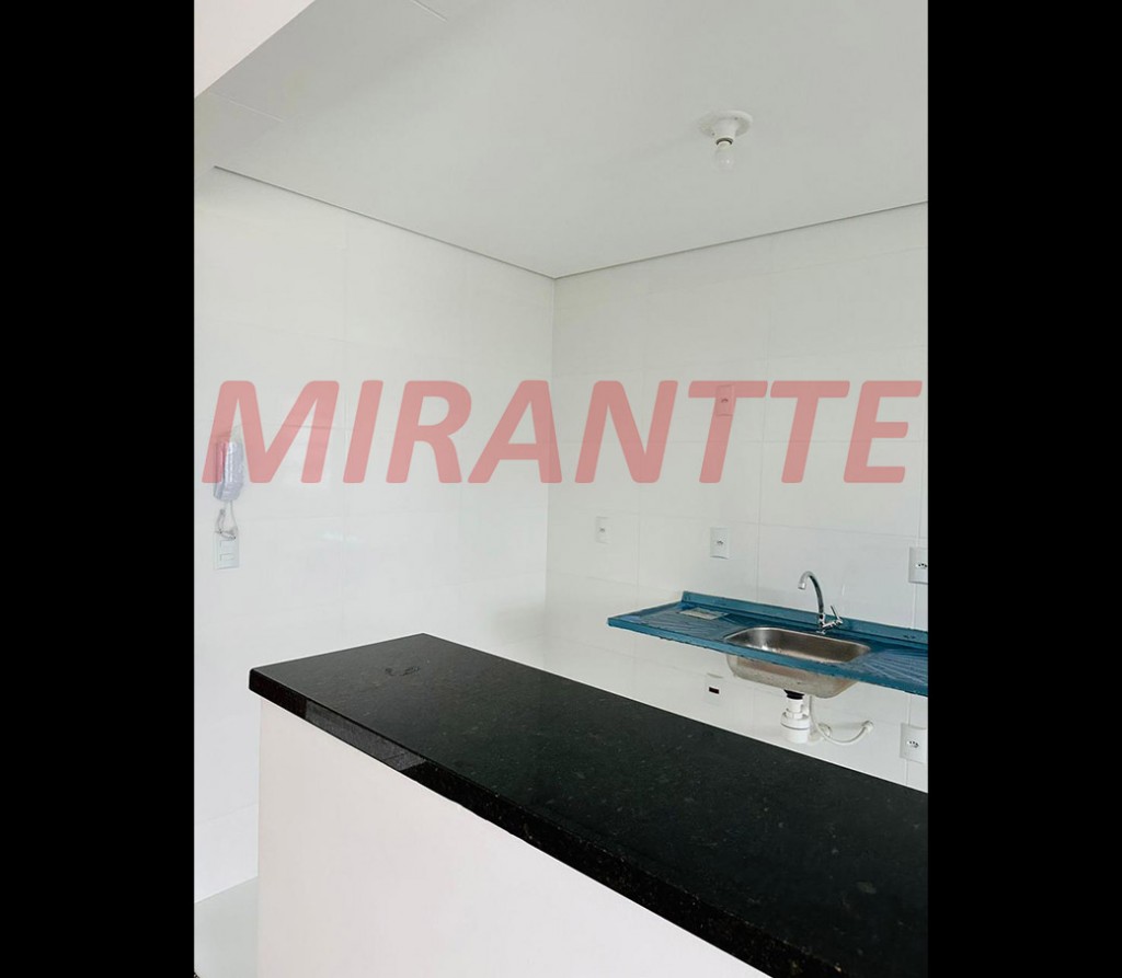 Apartamento de 57m² com 2 quartos em Vila Nova Bonsucesso