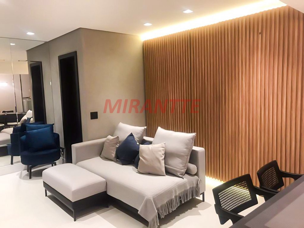 Apartamento de 59m² com 2 quartos em Aclimação