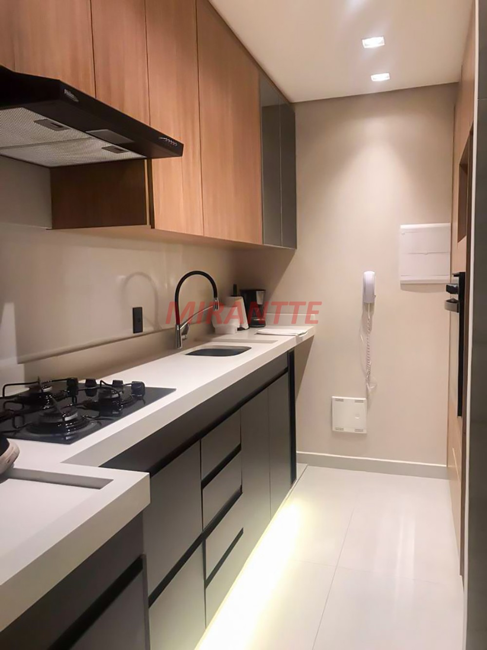 Apartamento de 59m² com 2 quartos em Aclimação