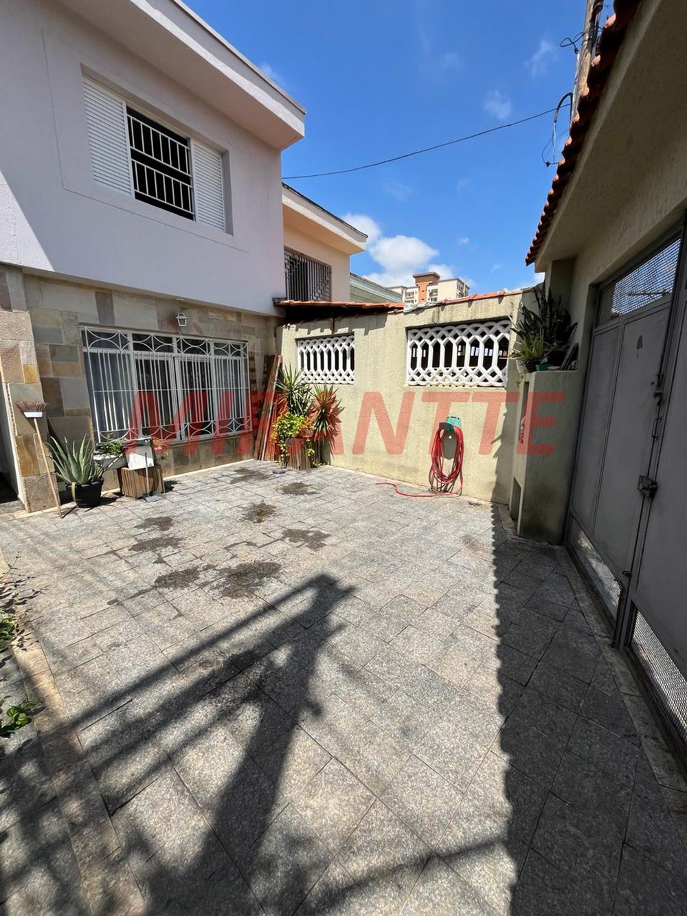 Sobrado de 133m² com 2 quartos em Parada Inglesa