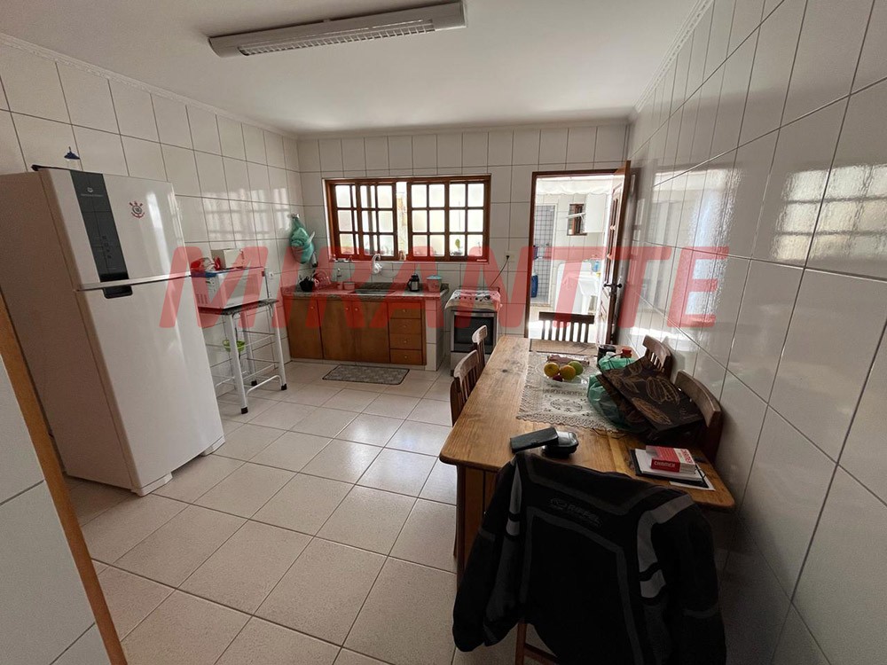 Sobrado de 133m² com 2 quartos em Parada Inglesa