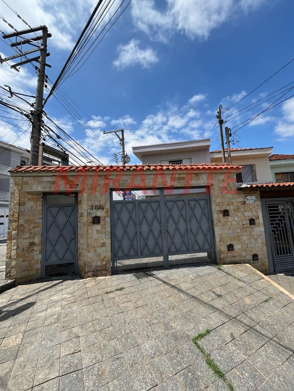 Sobrado de 133m² com 2 quartos em Parada Inglesa
